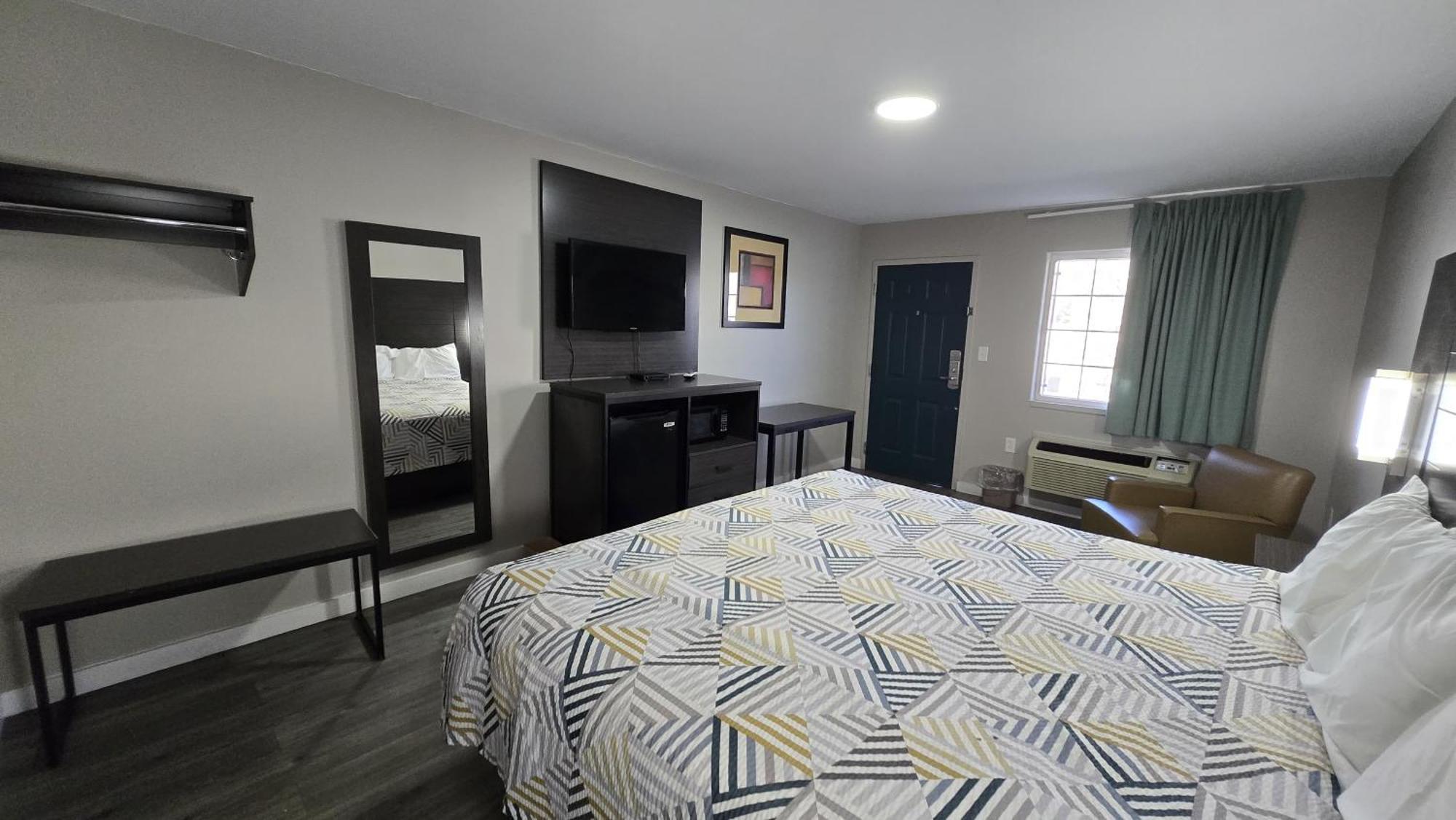 Deerfield Inn Parsons Bagian luar foto